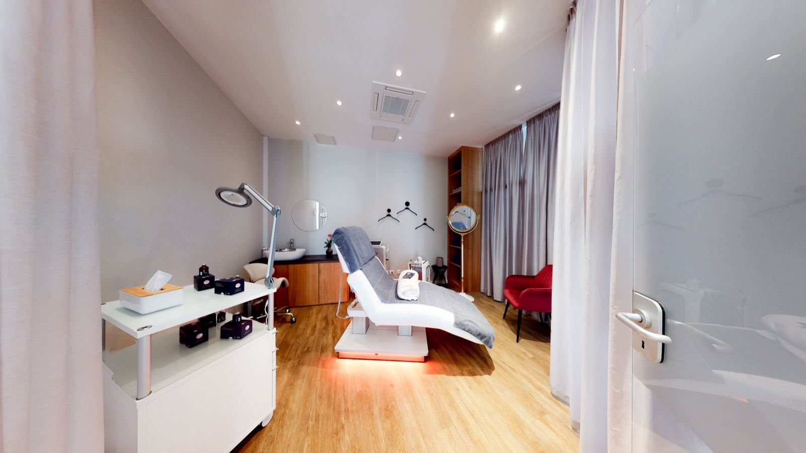 Behandlungsraum SkinConcept Erding