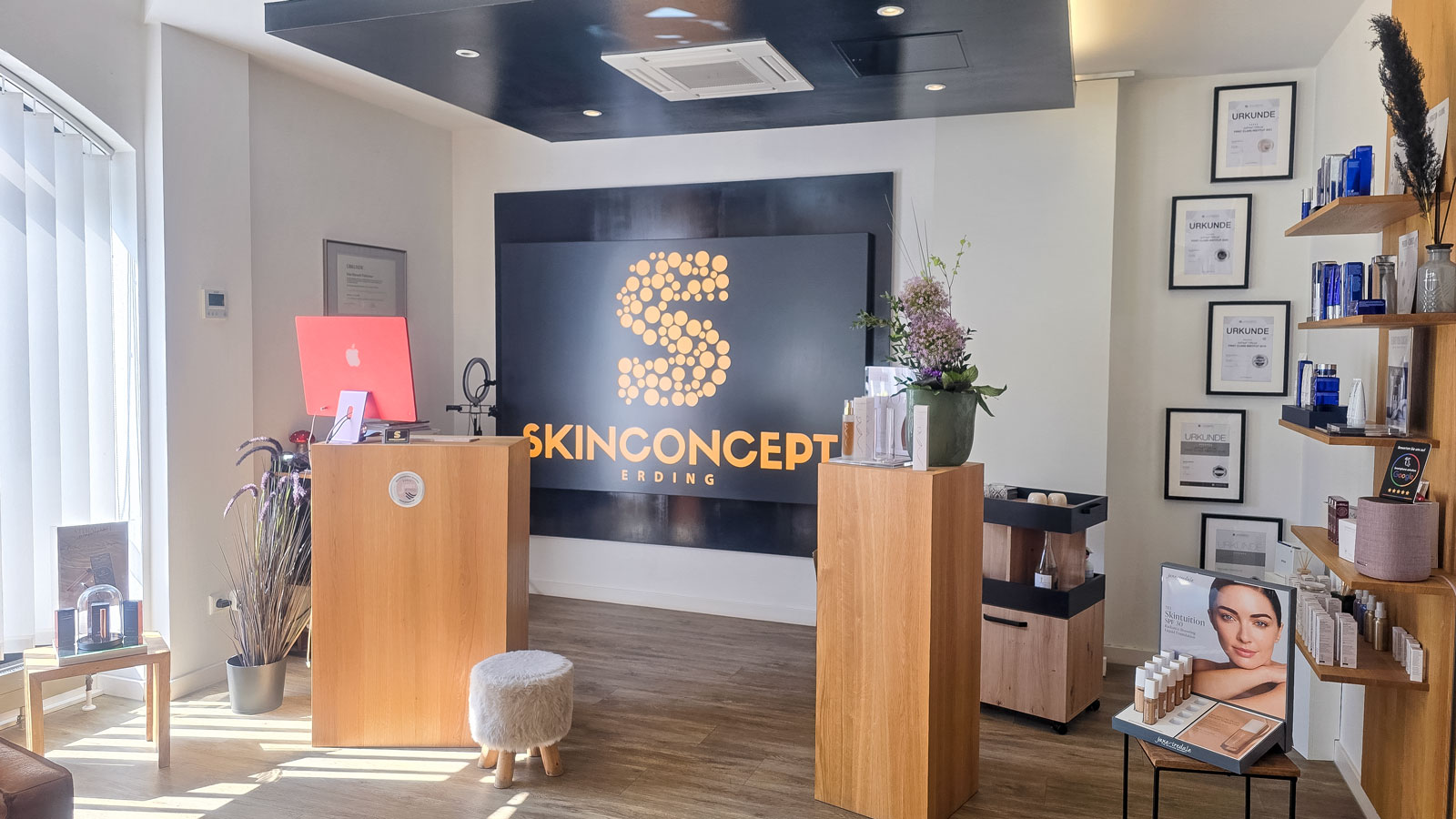 SkinConcept Erding – Empfangsbereich